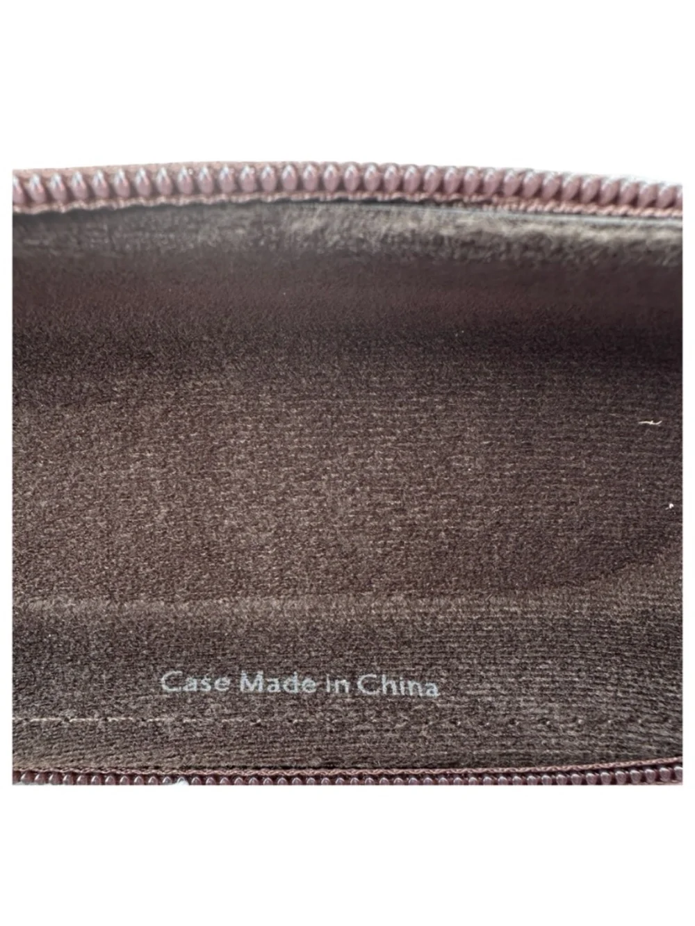 TIMBERLAND Eyeglasses Zip Around Case 6 3/4” Oval Embossed